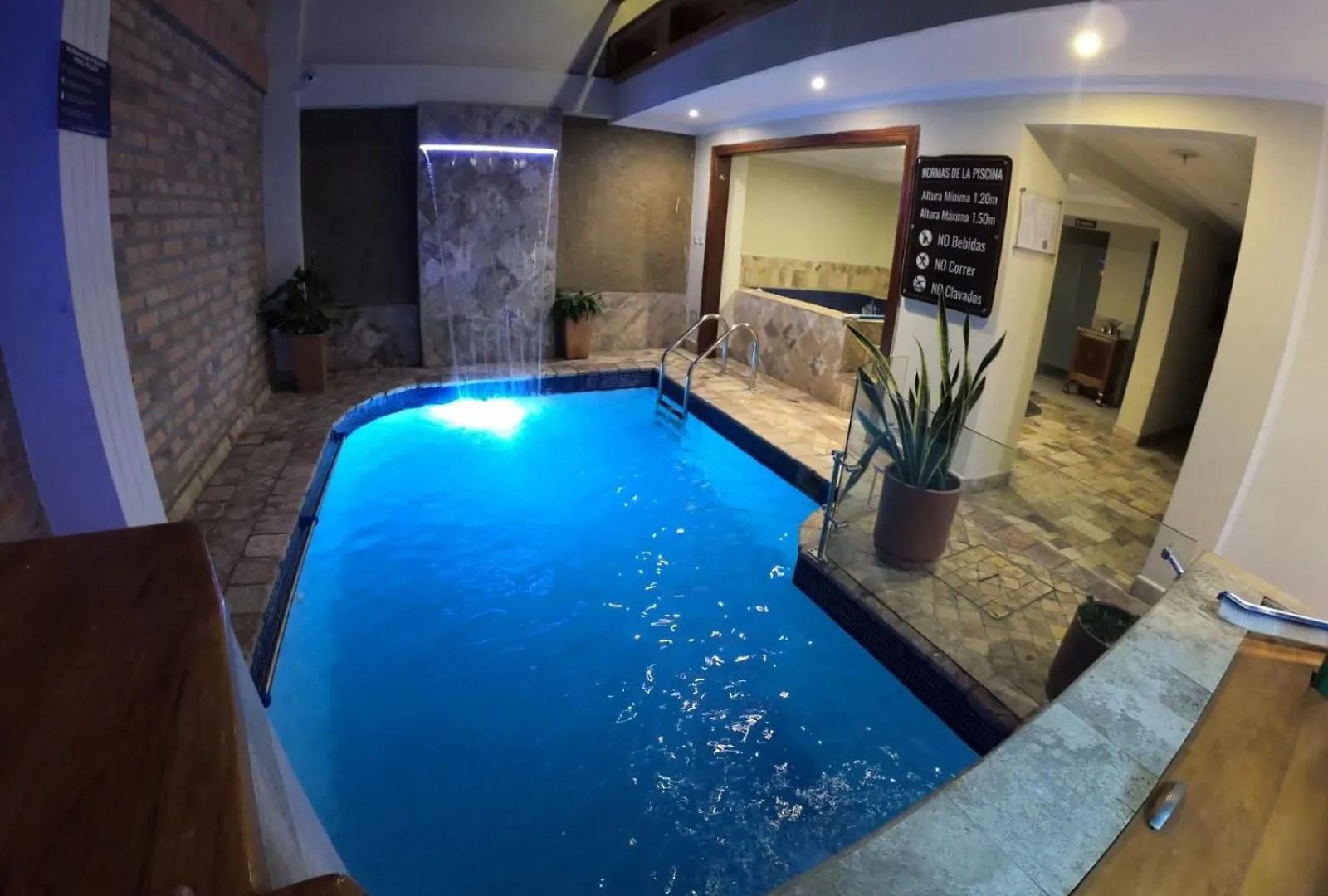 Homestay Hotel Magdalena Cuenca Ecuador