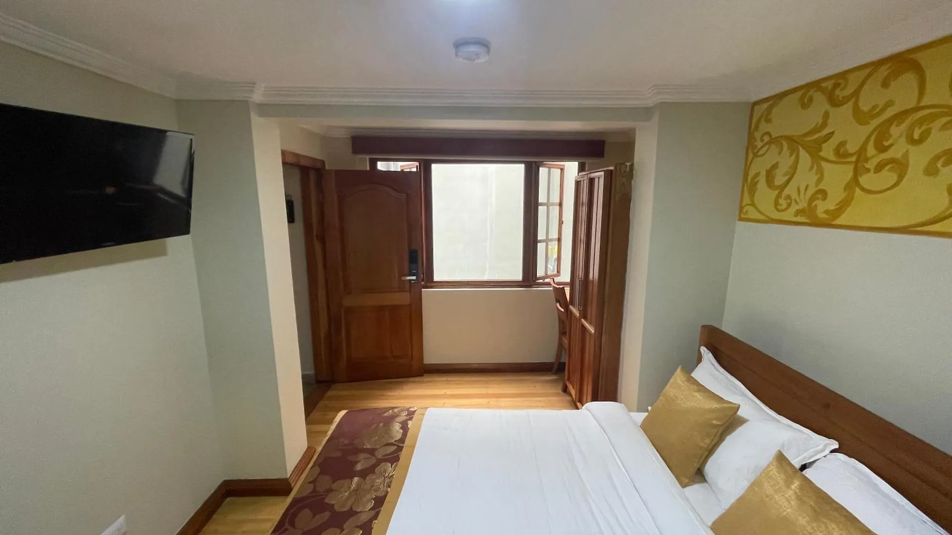 Hotel Magdalena Cuenca Ecuador