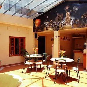 Todos Santos Estalagem